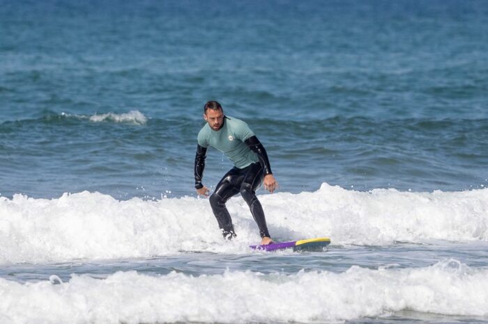 Kudos to our surf crew for nailing it out there! Your progress is impressive! @med_lebsat .....#surfcamp #surftrip #surfhouse #flosurfmorocco #beachvibes #tamraght #surfvibes (5)